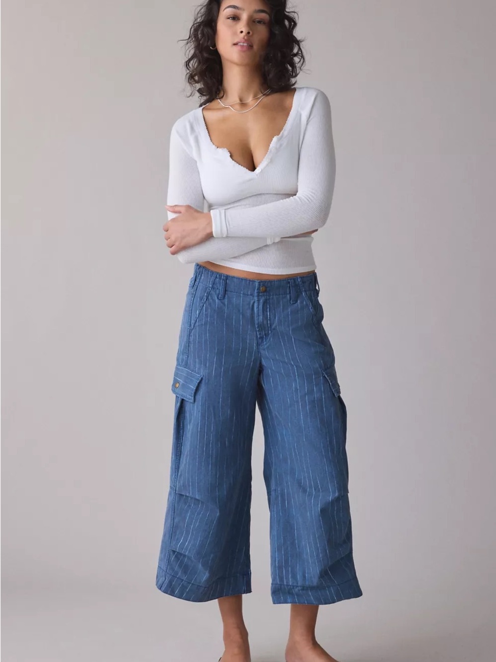 White Ribbed Long Sleeve V-Neck Top